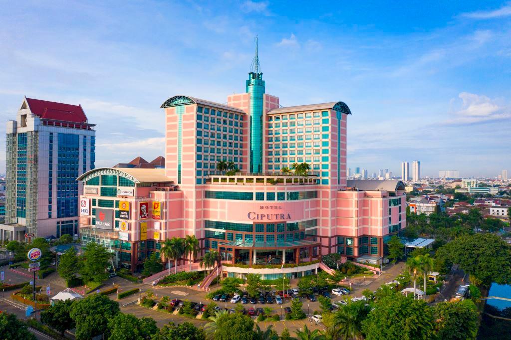 Ngoại cảnh khách sạn