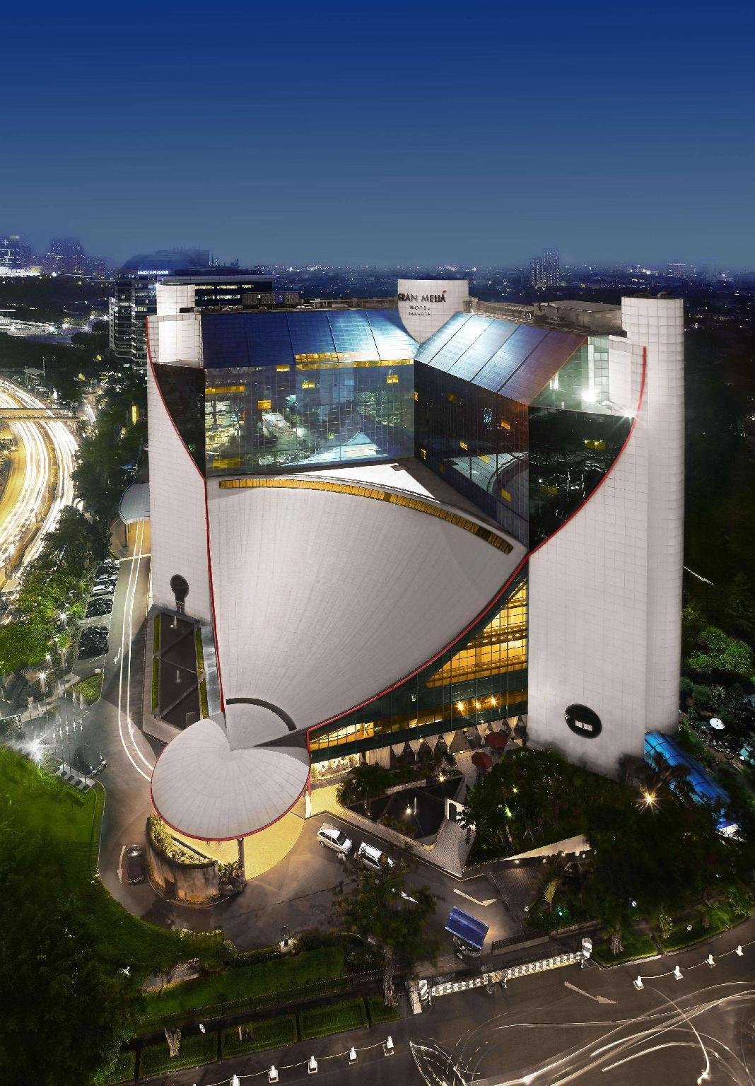 Ngoại cảnh khách sạn