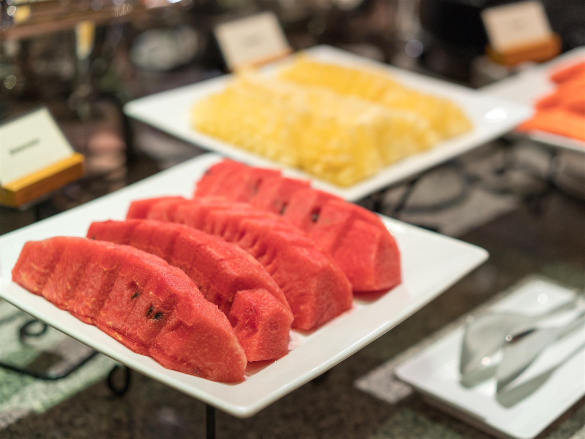 Đồ ăn và thức uống