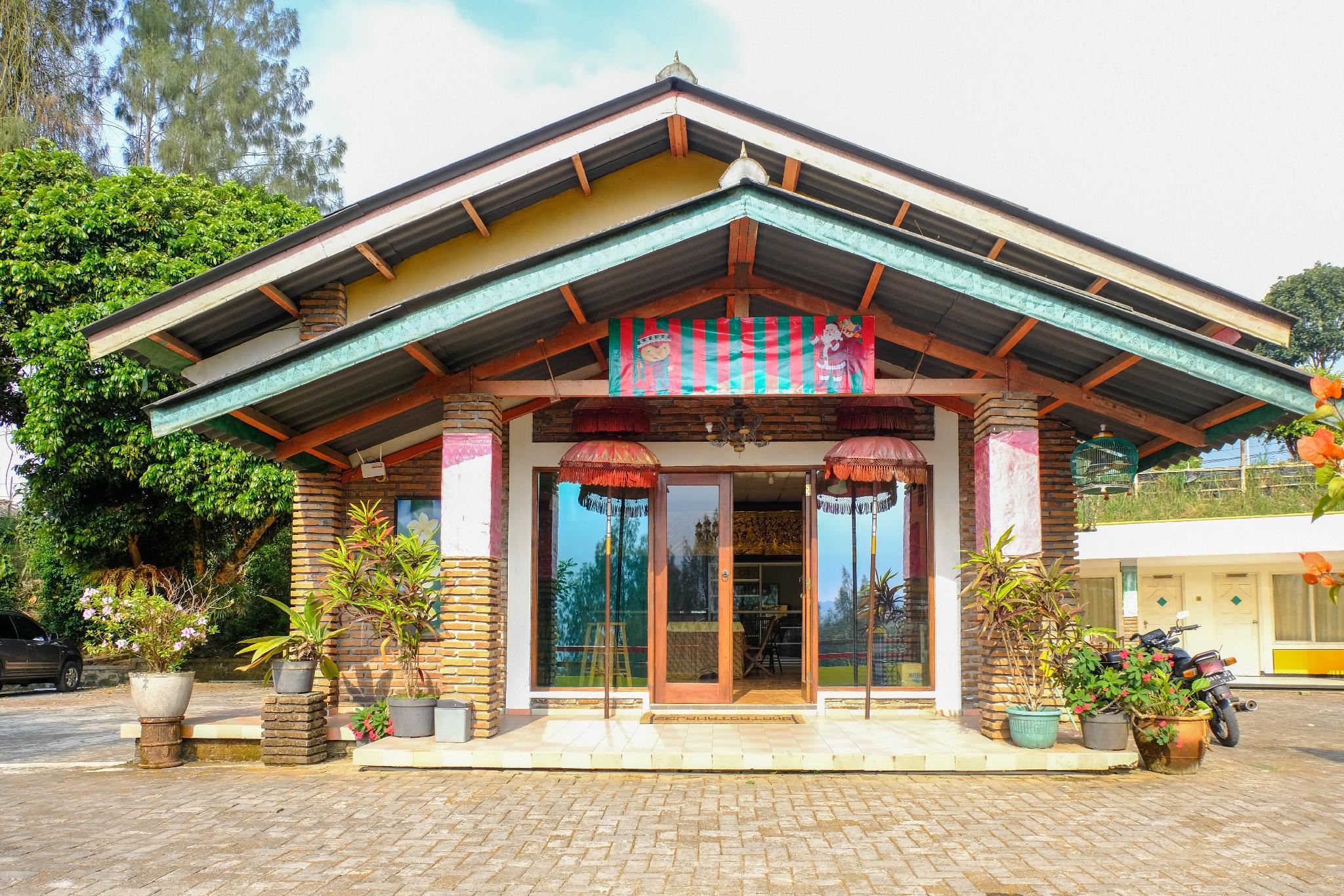 Ngoại cảnh khách sạn