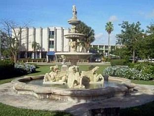 Ngoại cảnh khách sạn