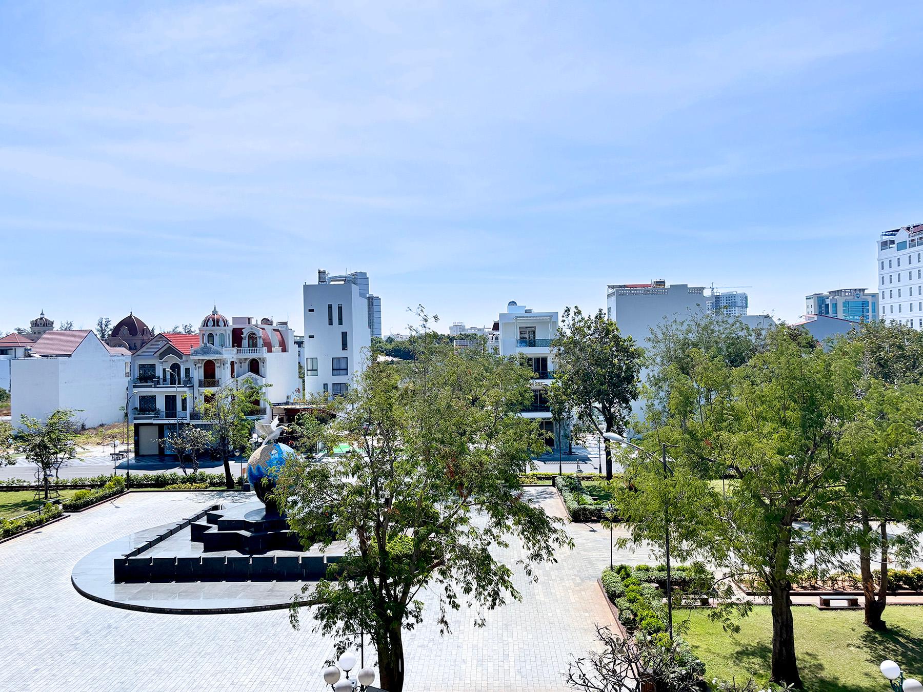 Ngoại cảnh khách sạn