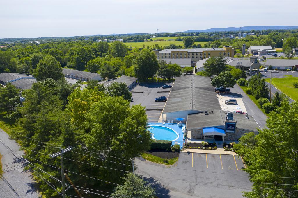 Khu vực xung quanh