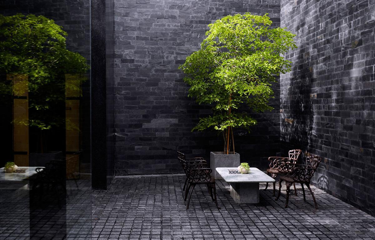 Ngoại cảnh khách sạn