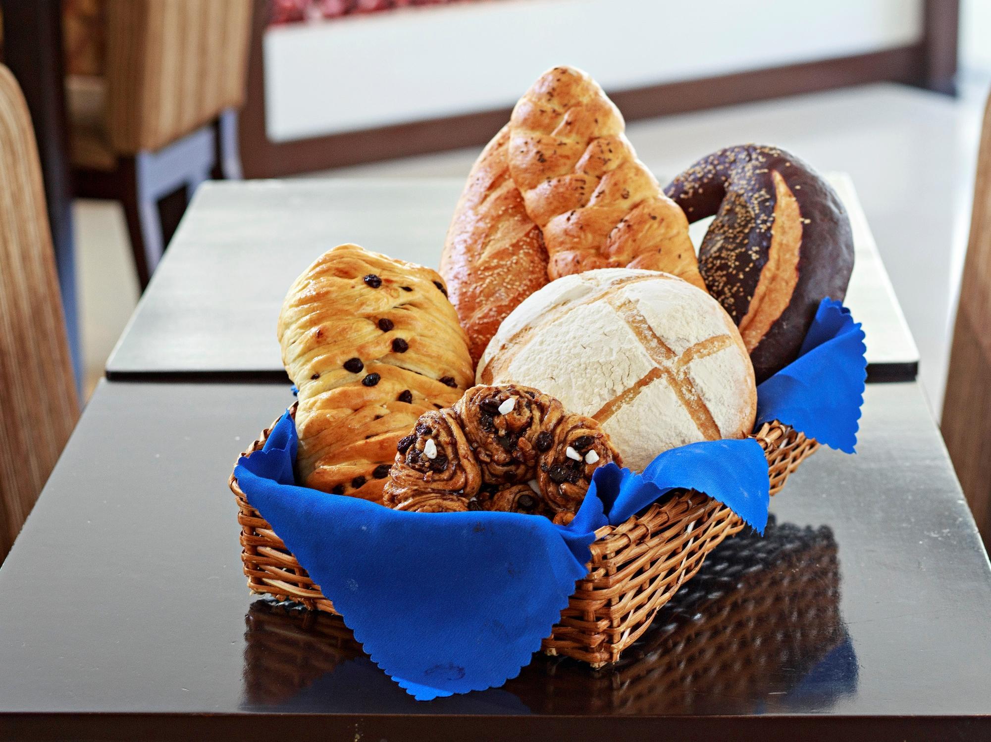 Đồ ăn và thức uống