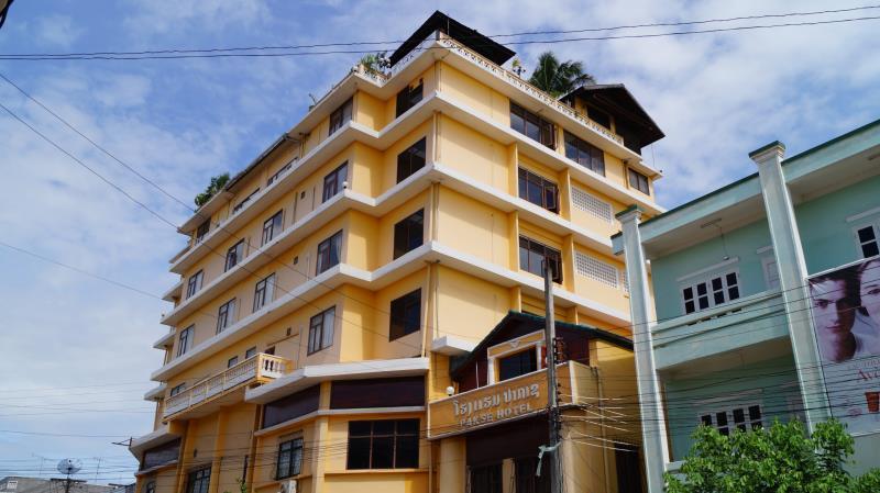 Ngoại cảnh khách sạn