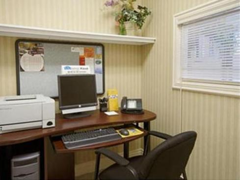 Trung tâm hội nghị