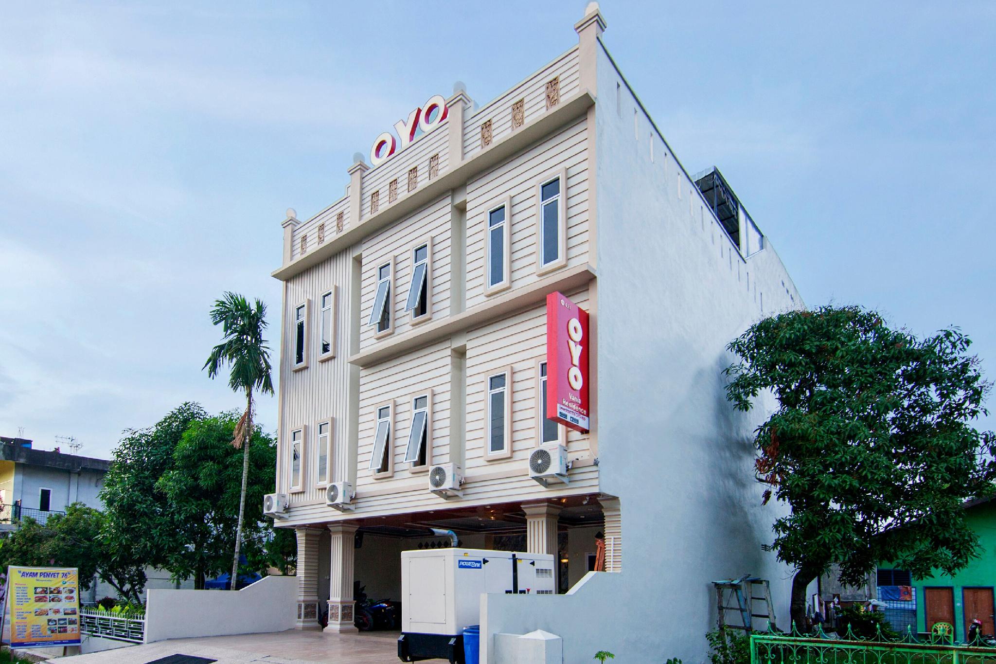 Ngoại cảnh khách sạn