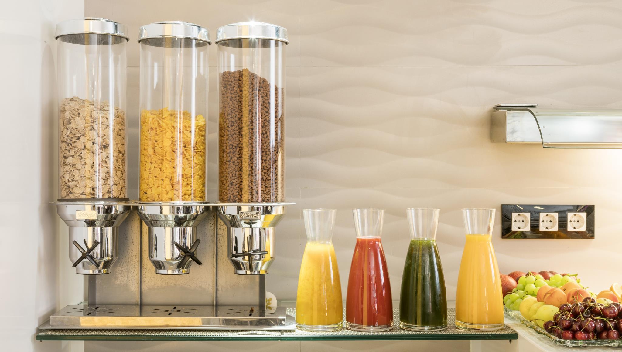 Đồ ăn và thức uống