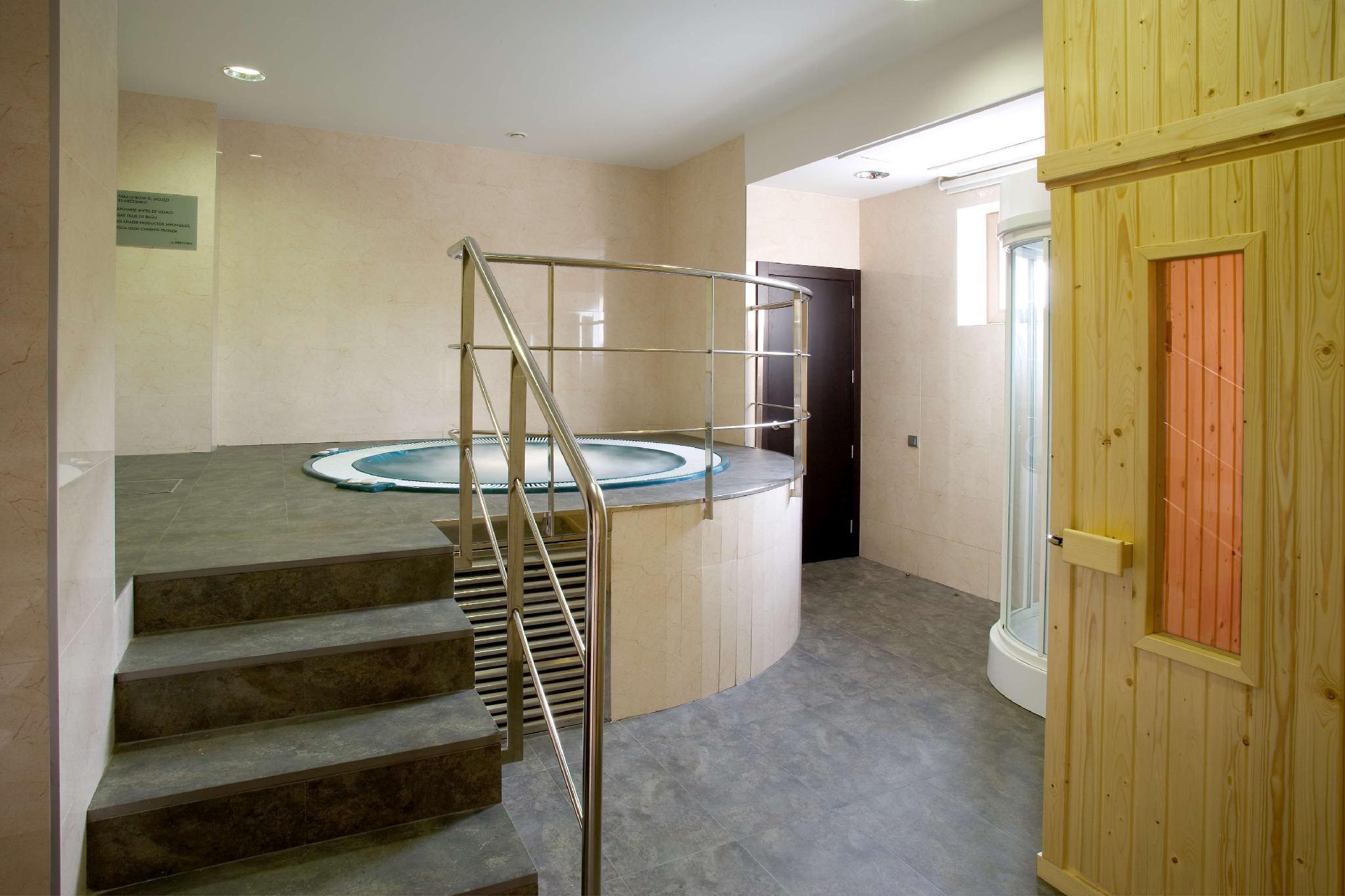 Bồn tắm nước nóng