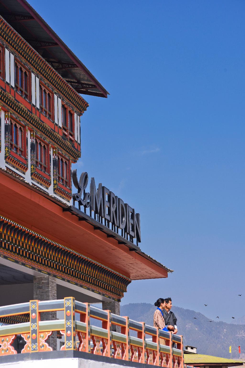 Ngoại cảnh khách sạn