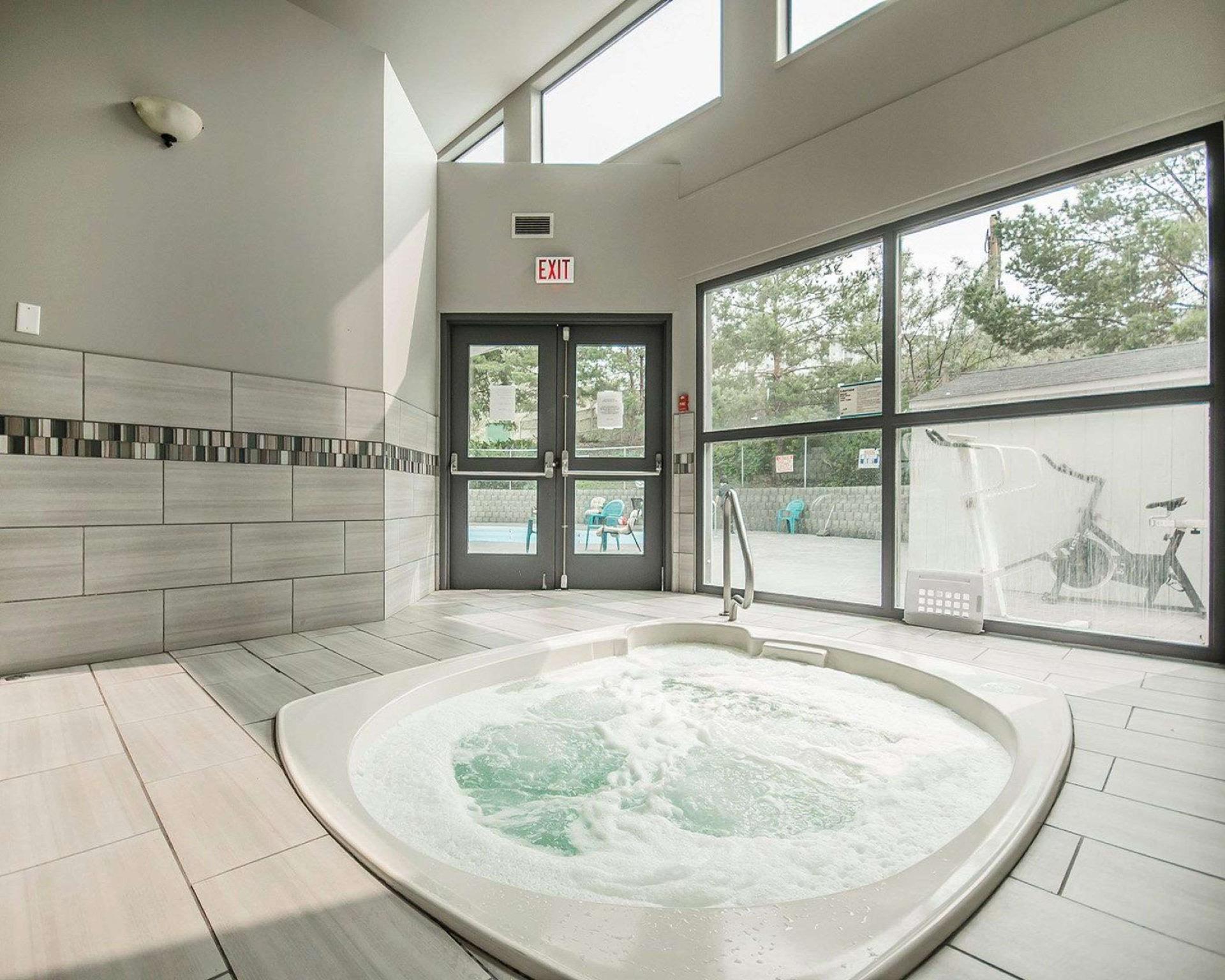 Bồn tắm nước nóng