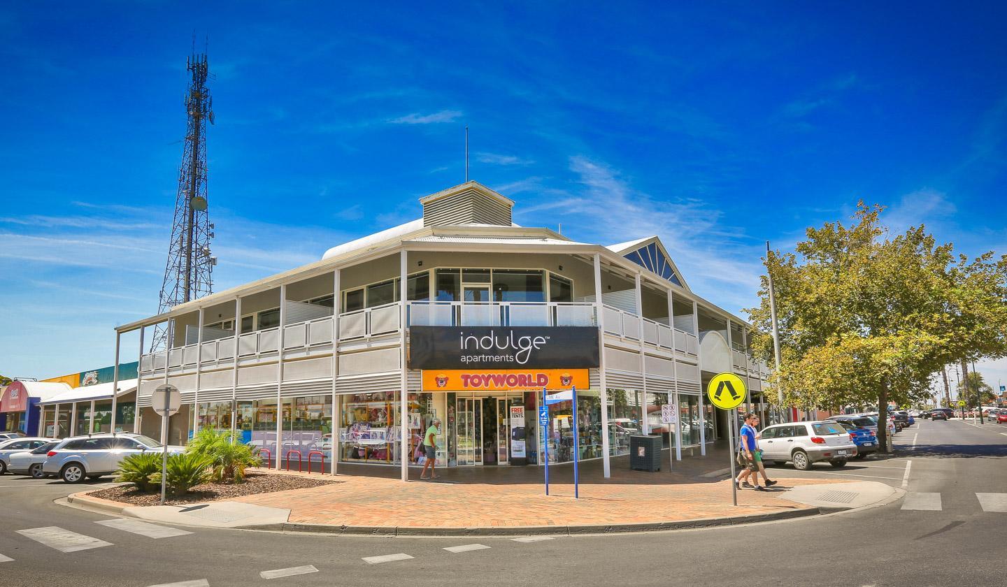 Ngoại cảnh khách sạn