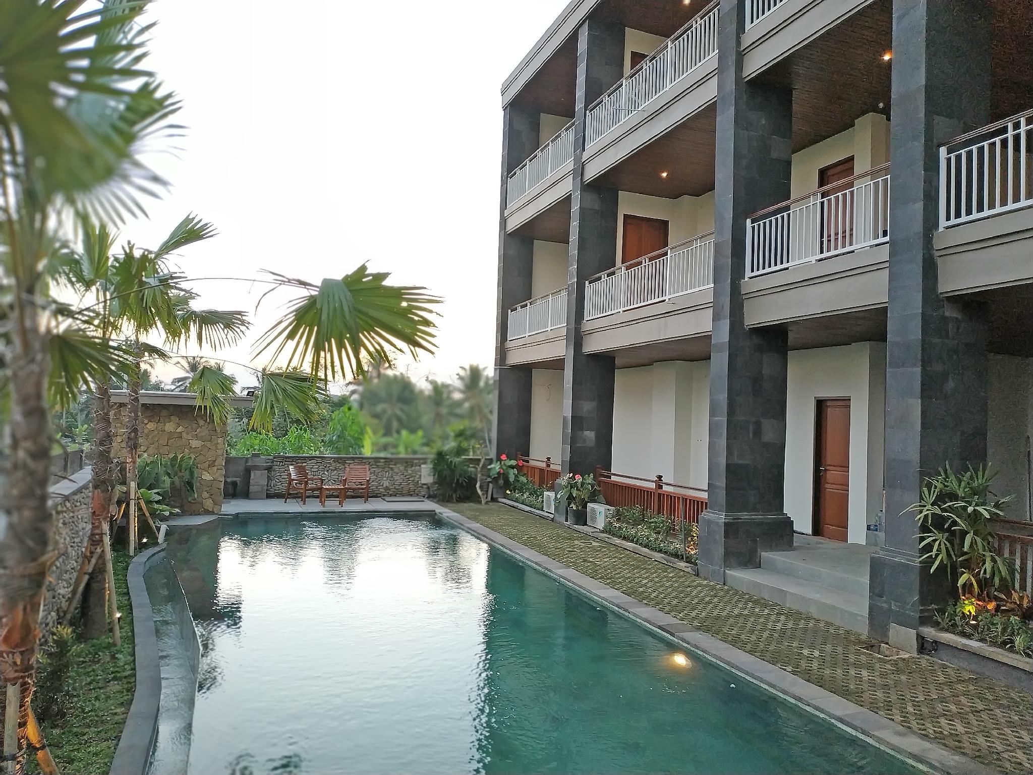 Ngoại cảnh khách sạn