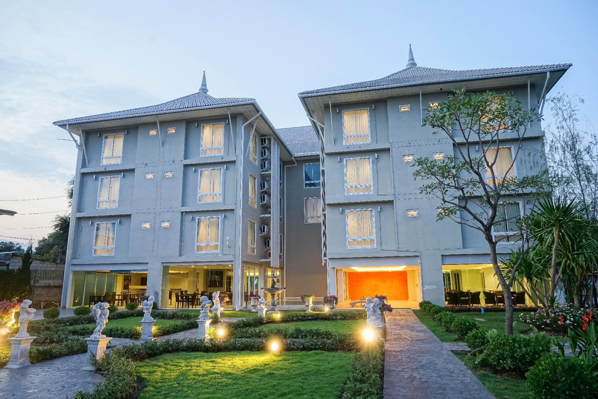 Ngoại cảnh khách sạn