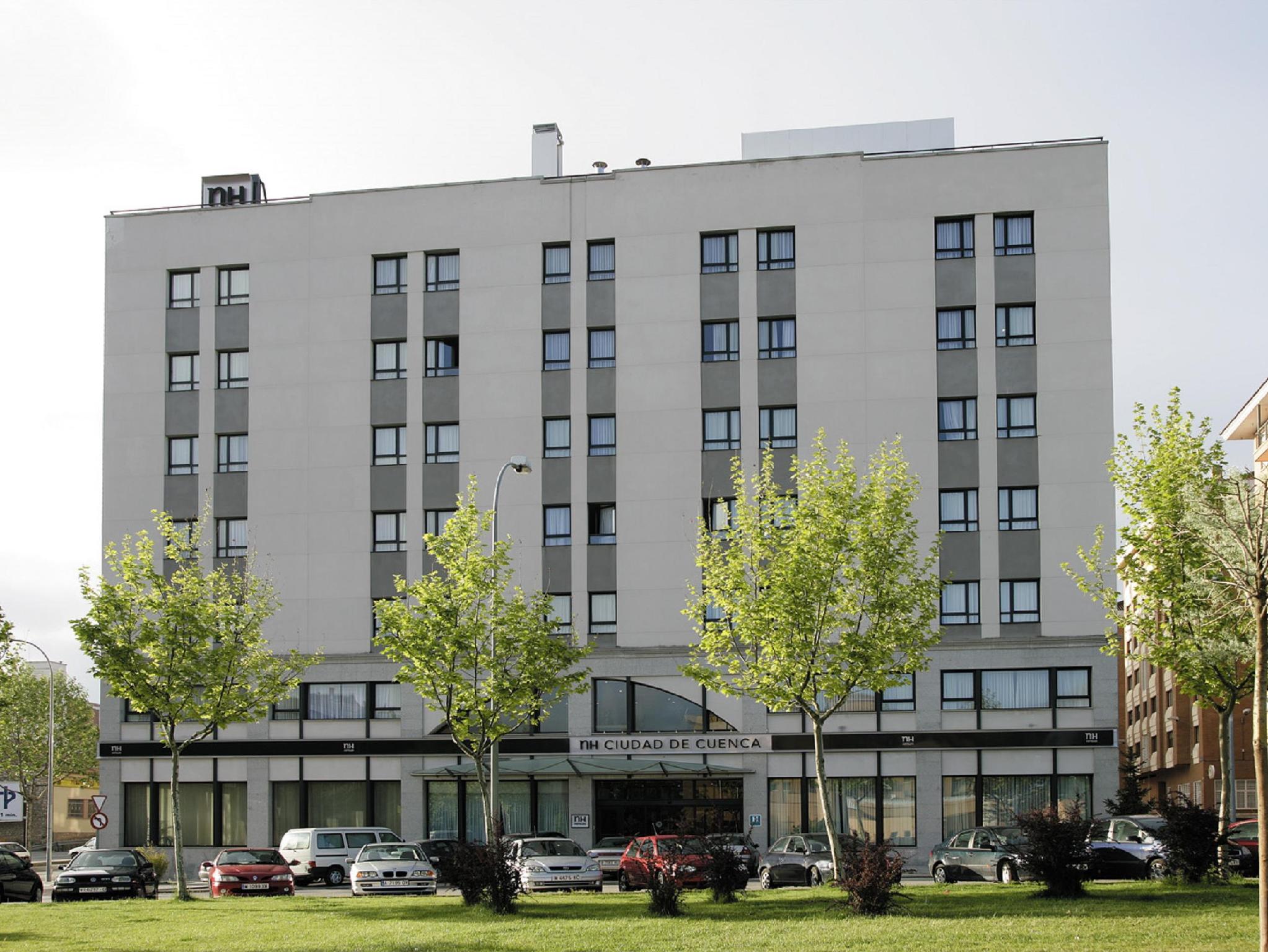 Ngoại cảnh khách sạn