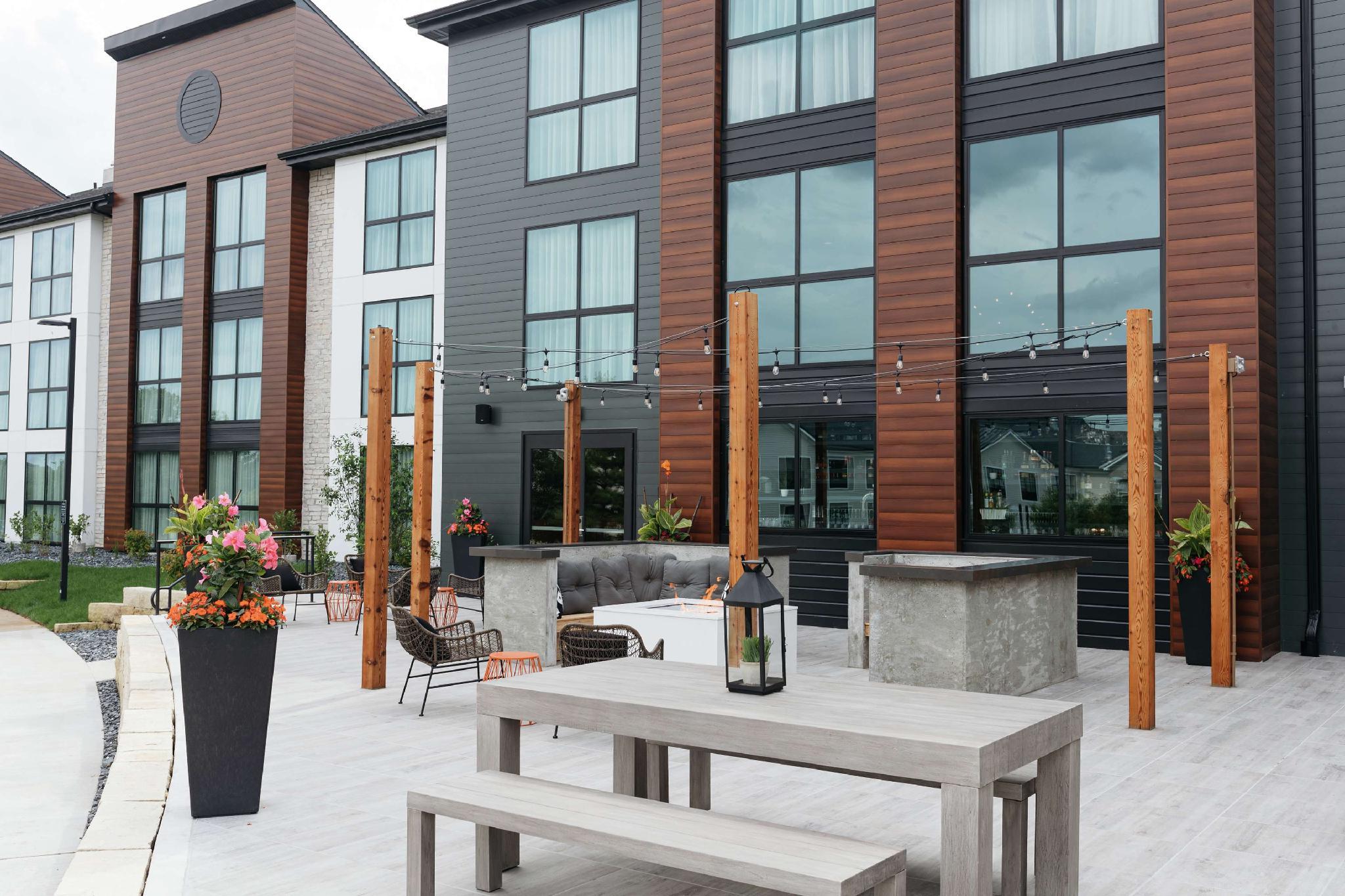 Ngoại cảnh khách sạn