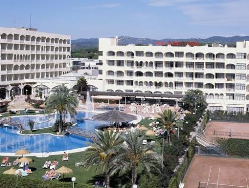 Ngoại cảnh khách sạn