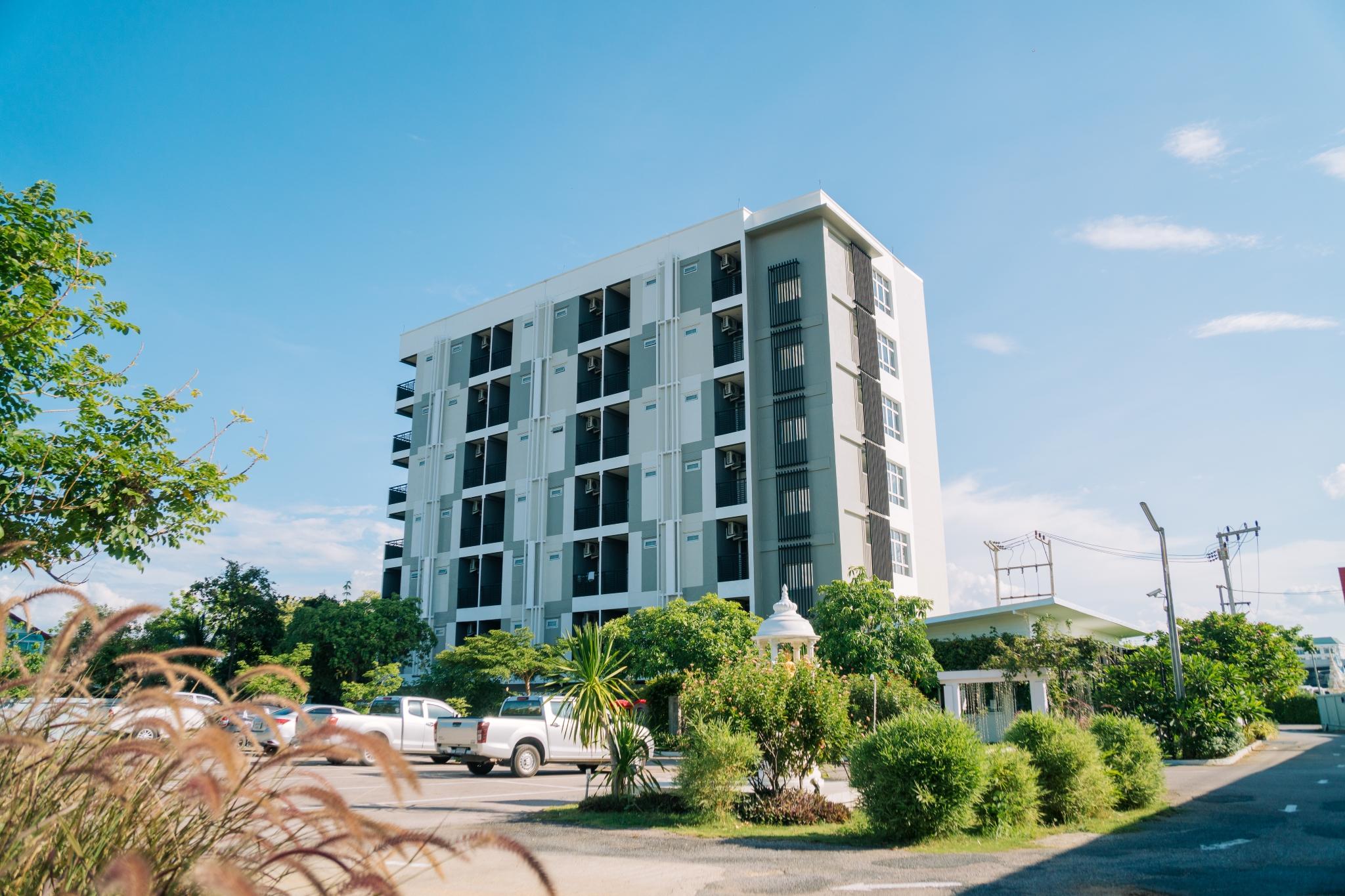 Ngoại cảnh khách sạn