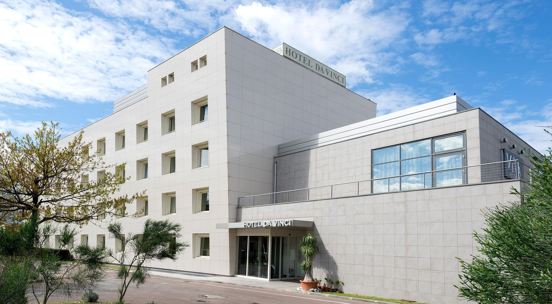 Ngoại cảnh khách sạn