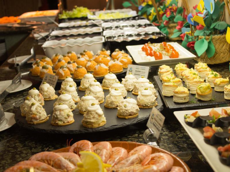 Quầy buffet