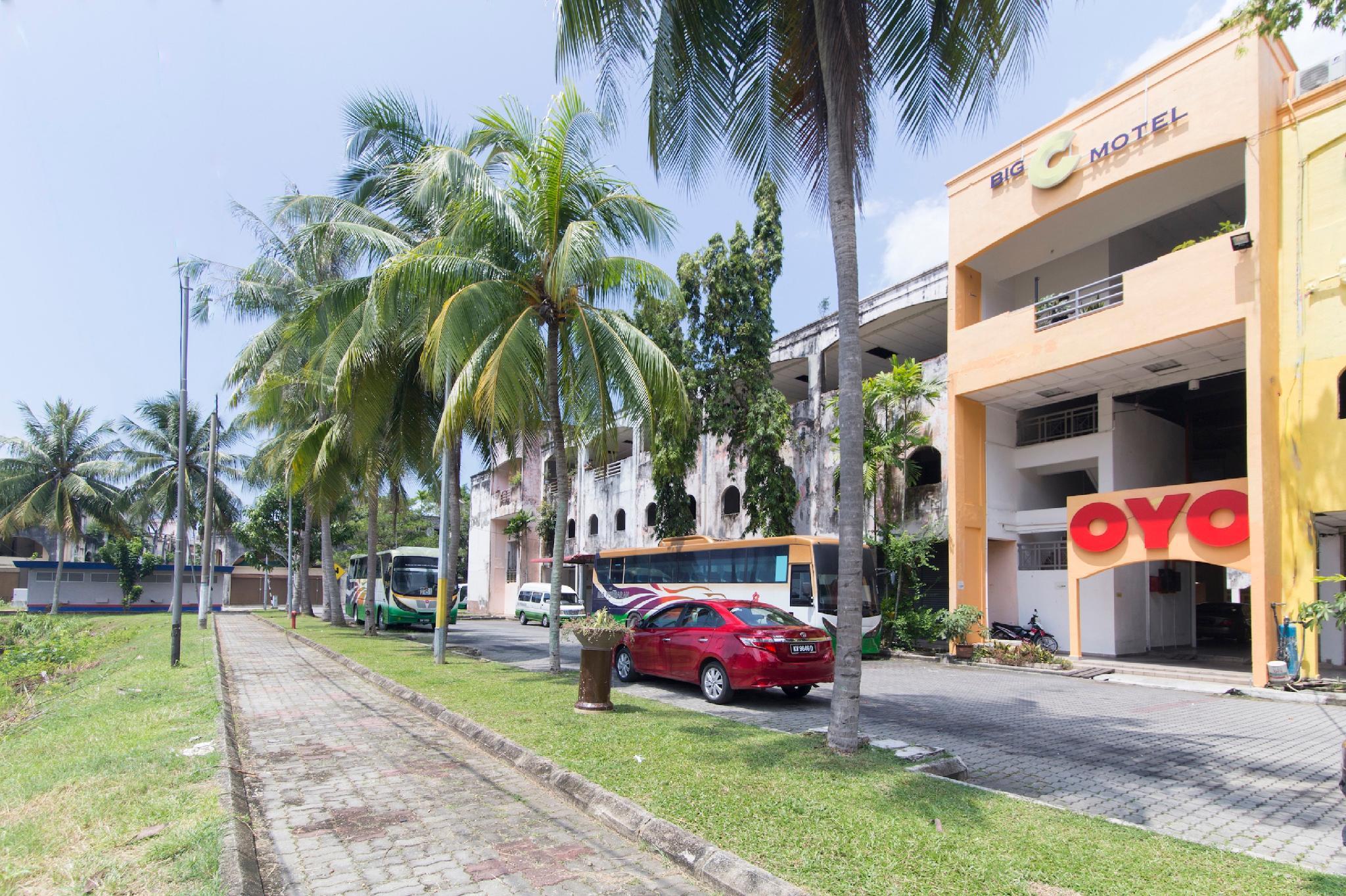 Ngoại cảnh khách sạn