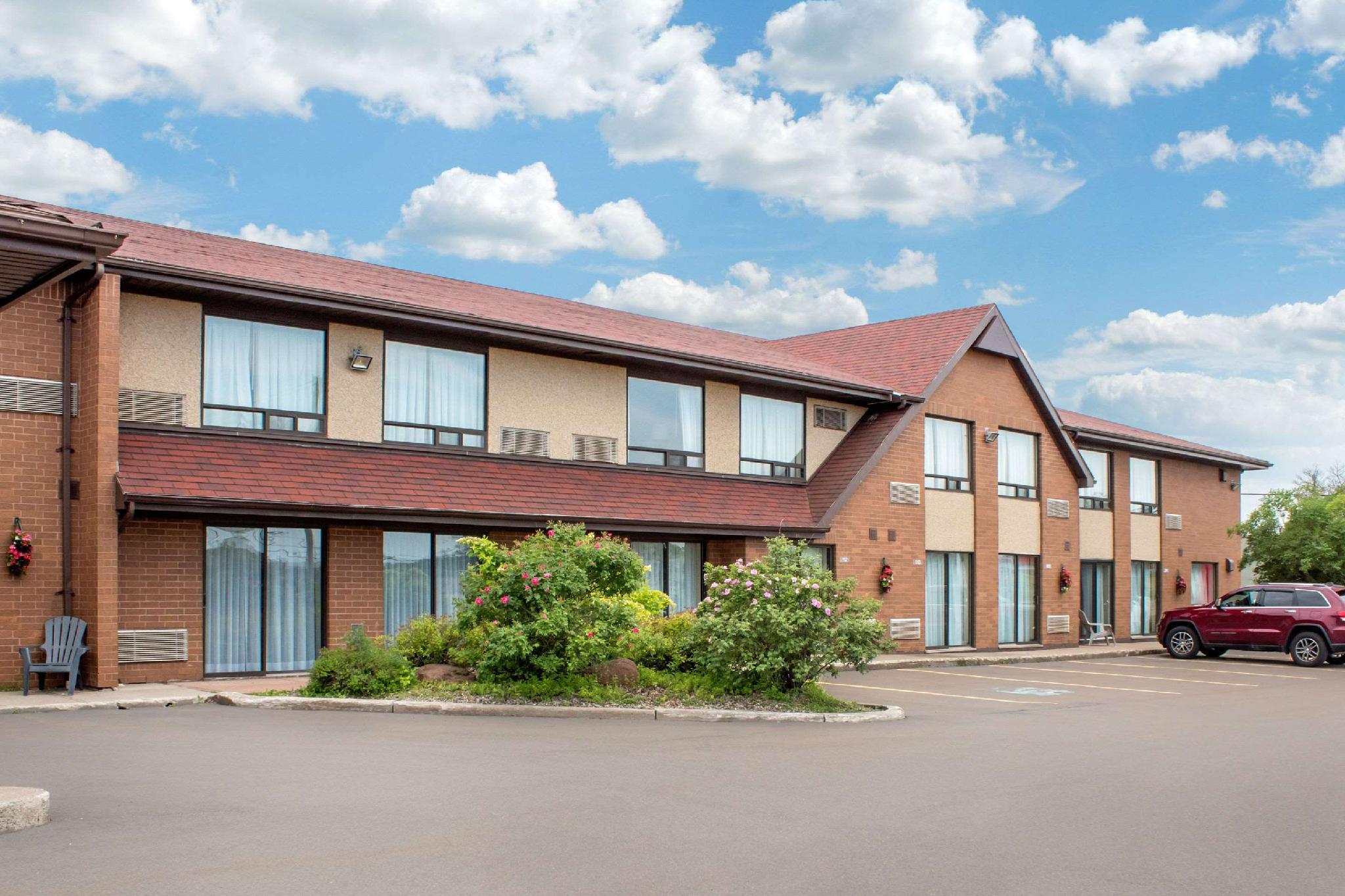 Ngoại cảnh khách sạn