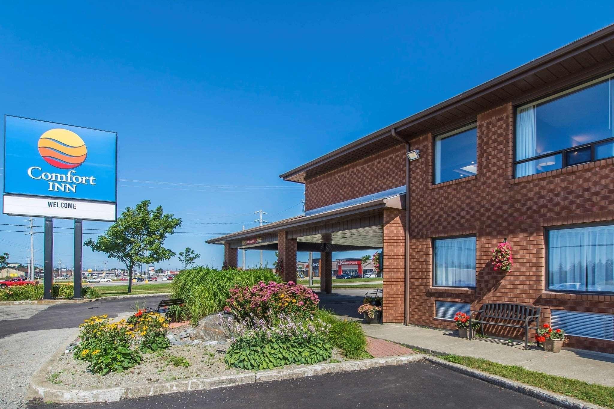 Ngoại cảnh khách sạn