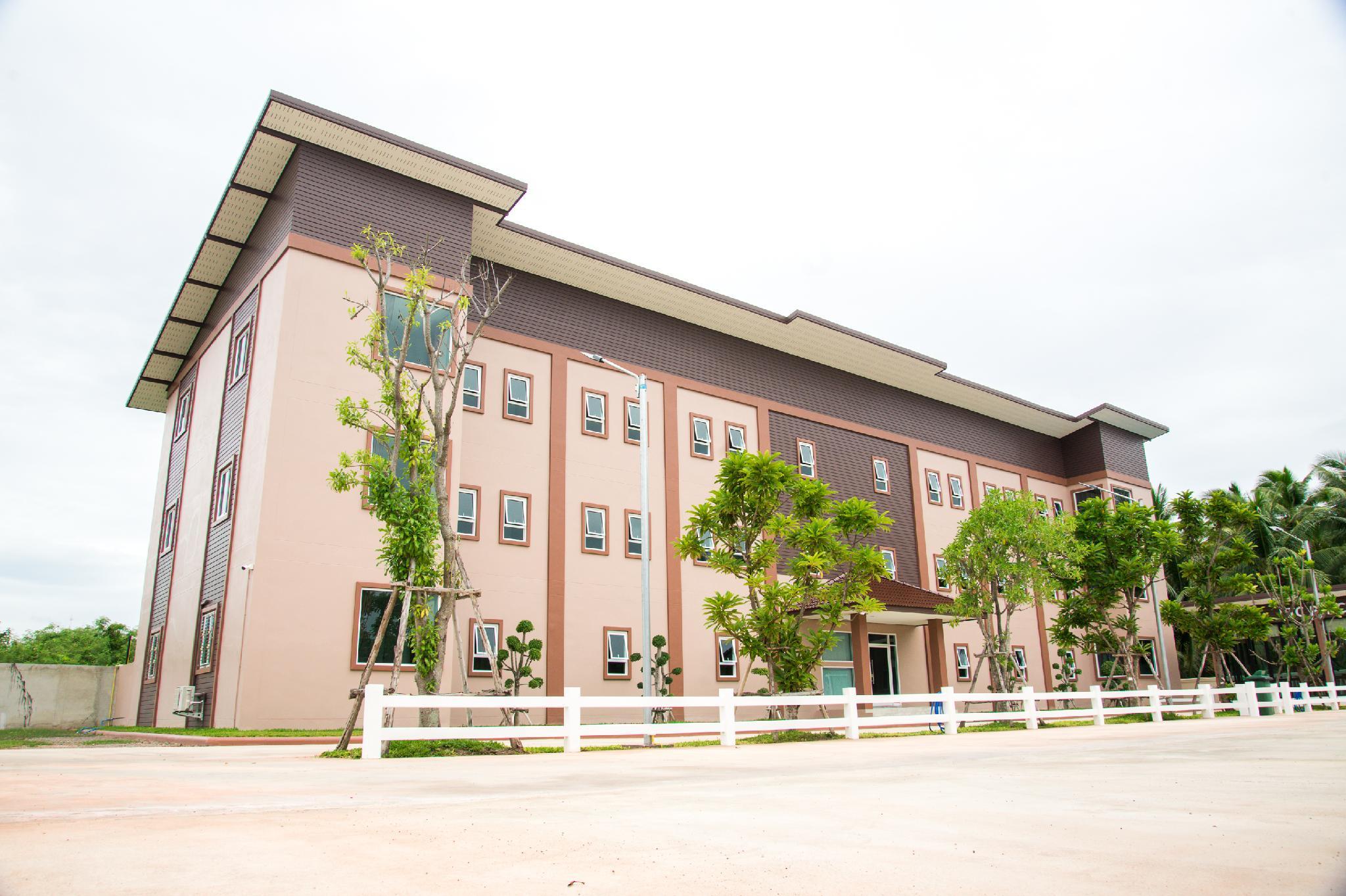 Ngoại cảnh khách sạn