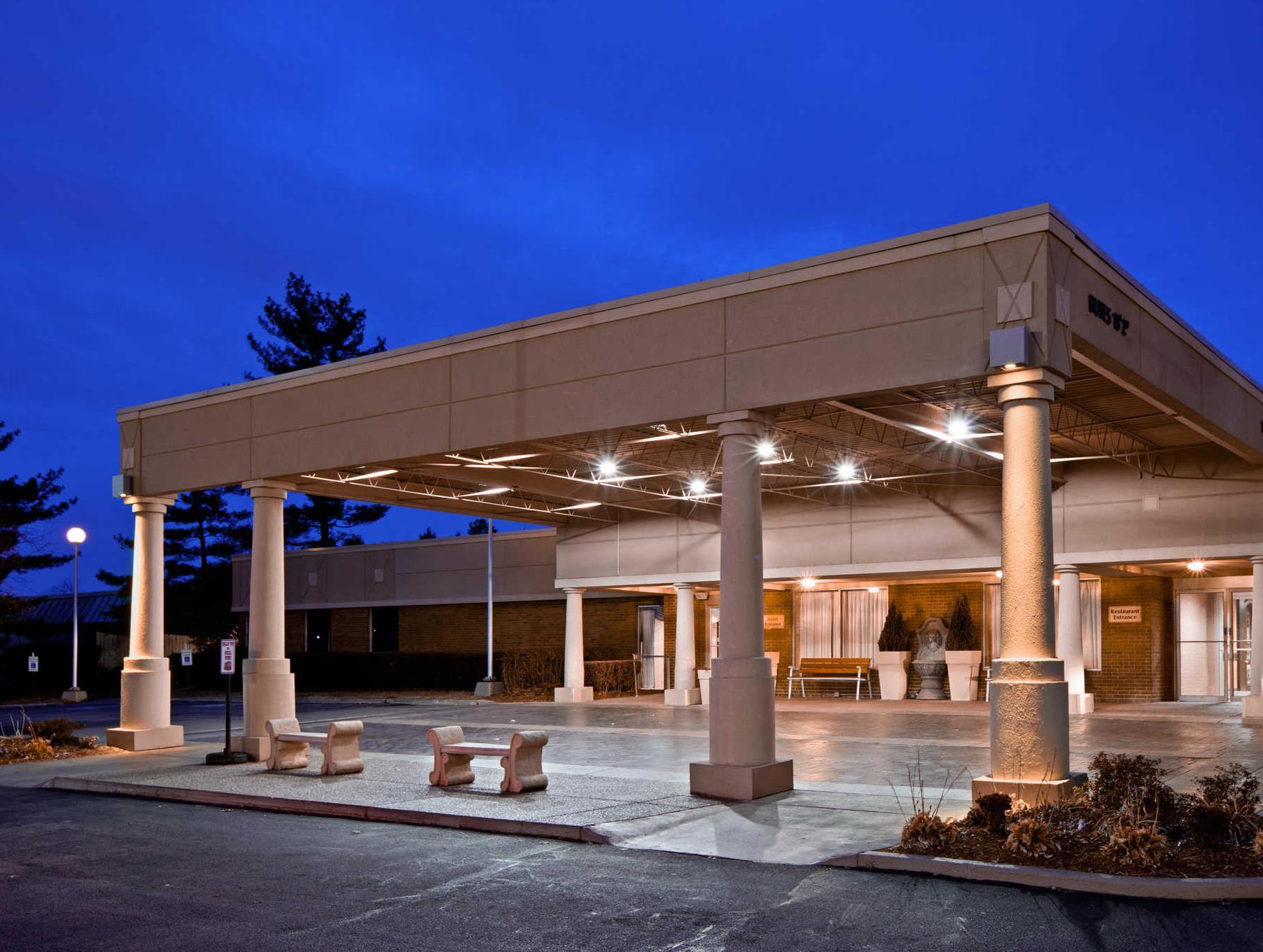 Ngoại cảnh khách sạn