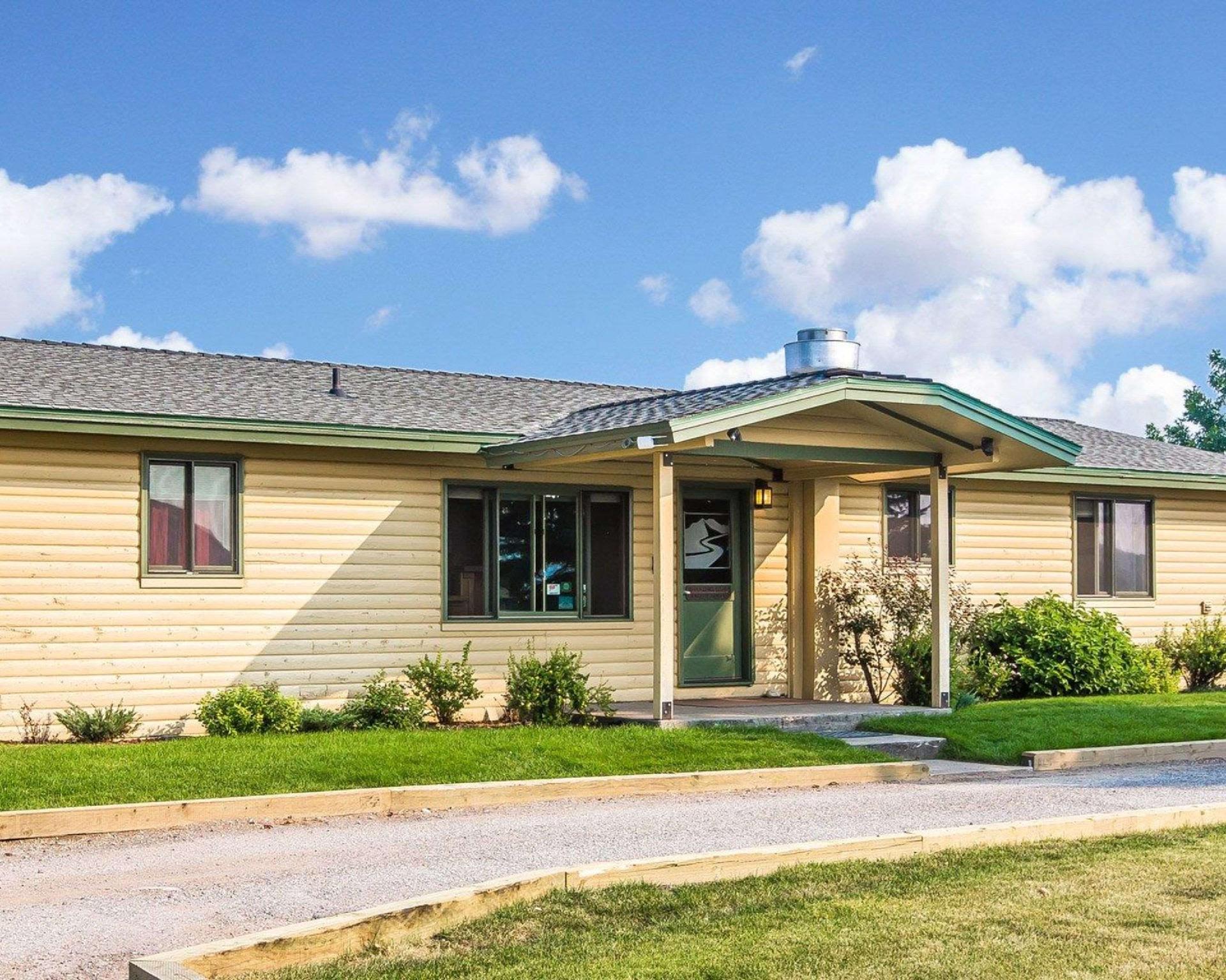 Ngoại cảnh khách sạn