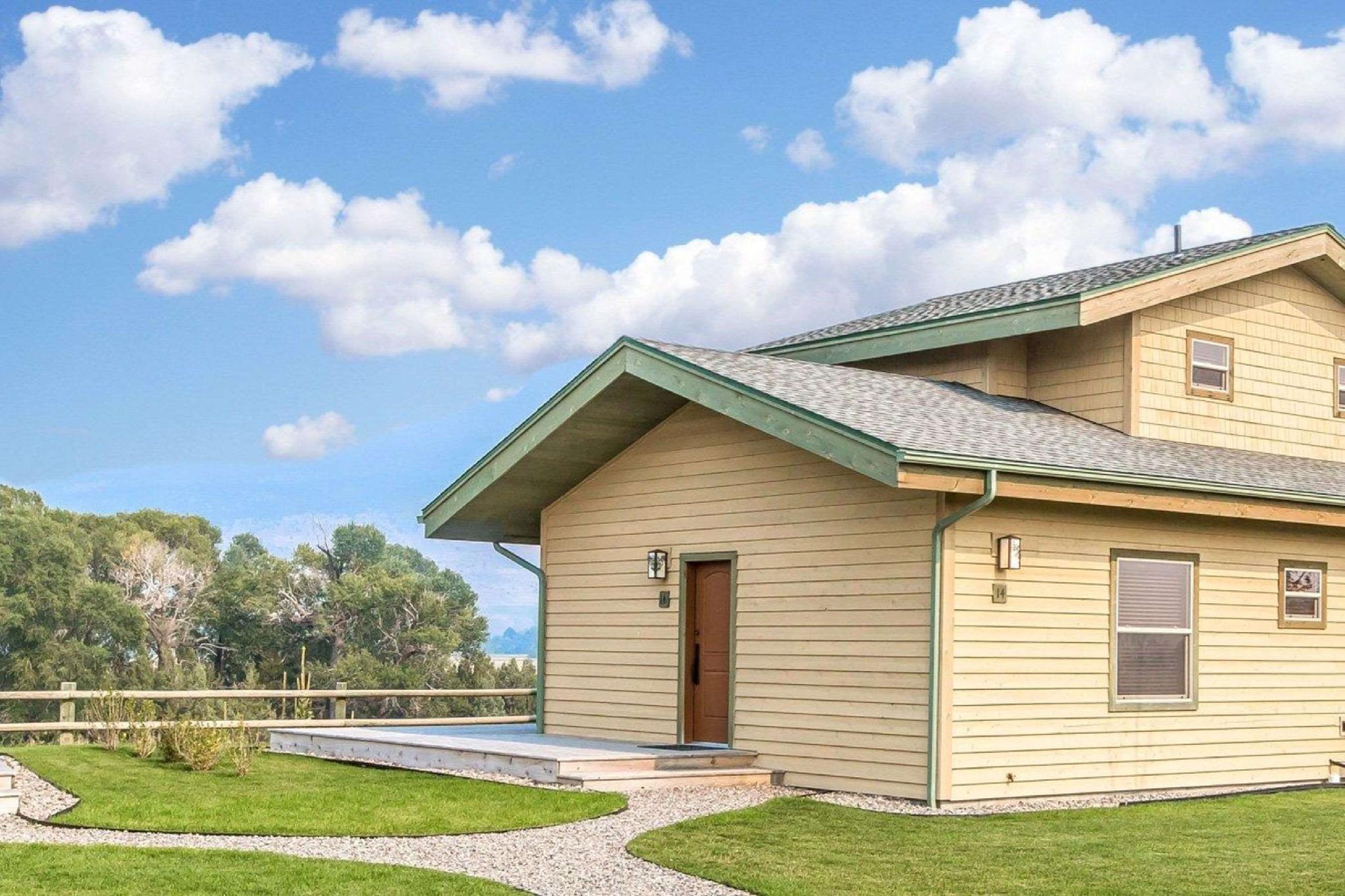 Ngoại cảnh khách sạn