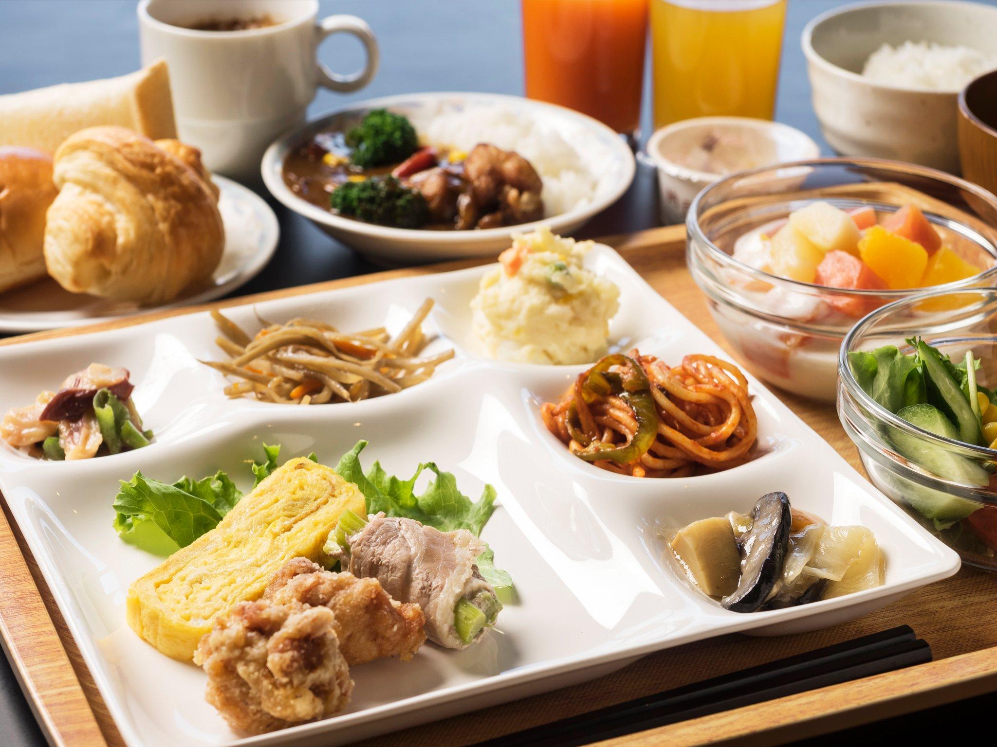 Đồ ăn và thức uống