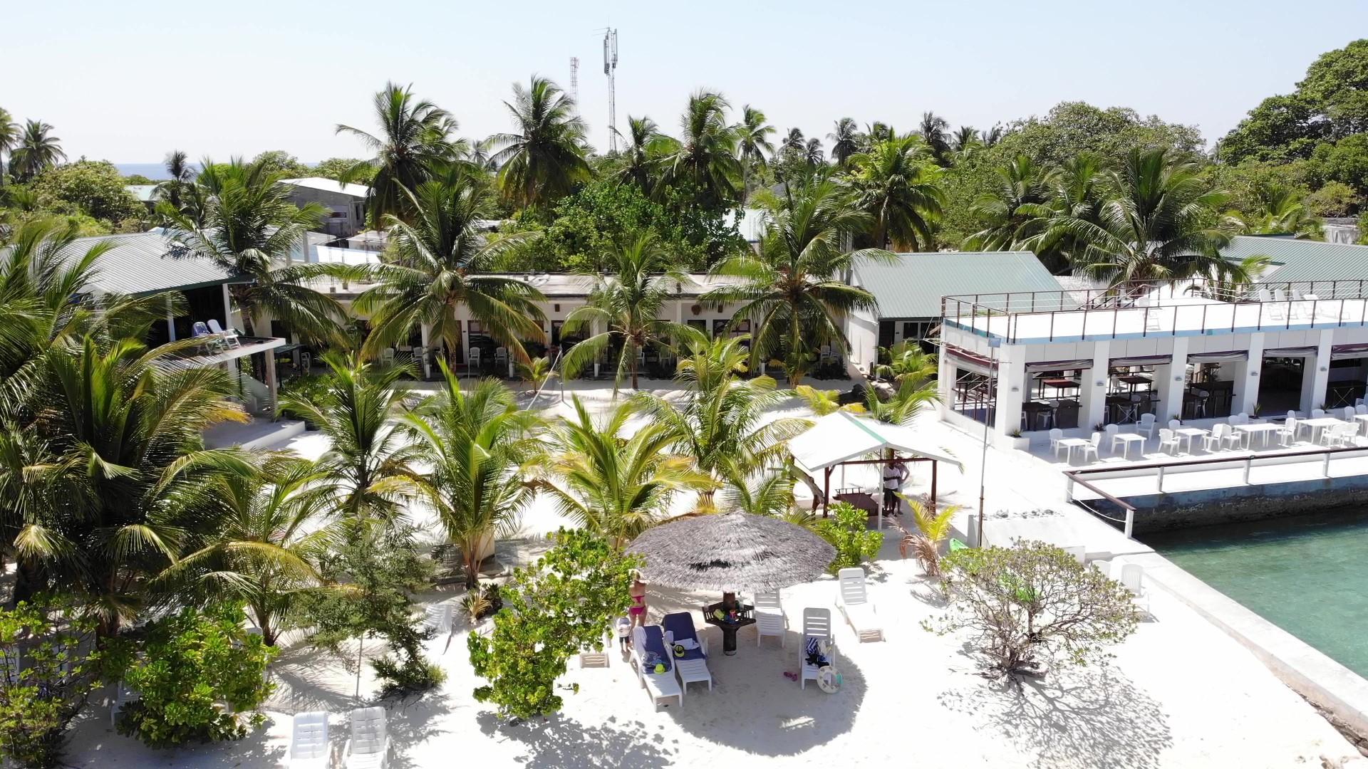 Ngoại cảnh khách sạn