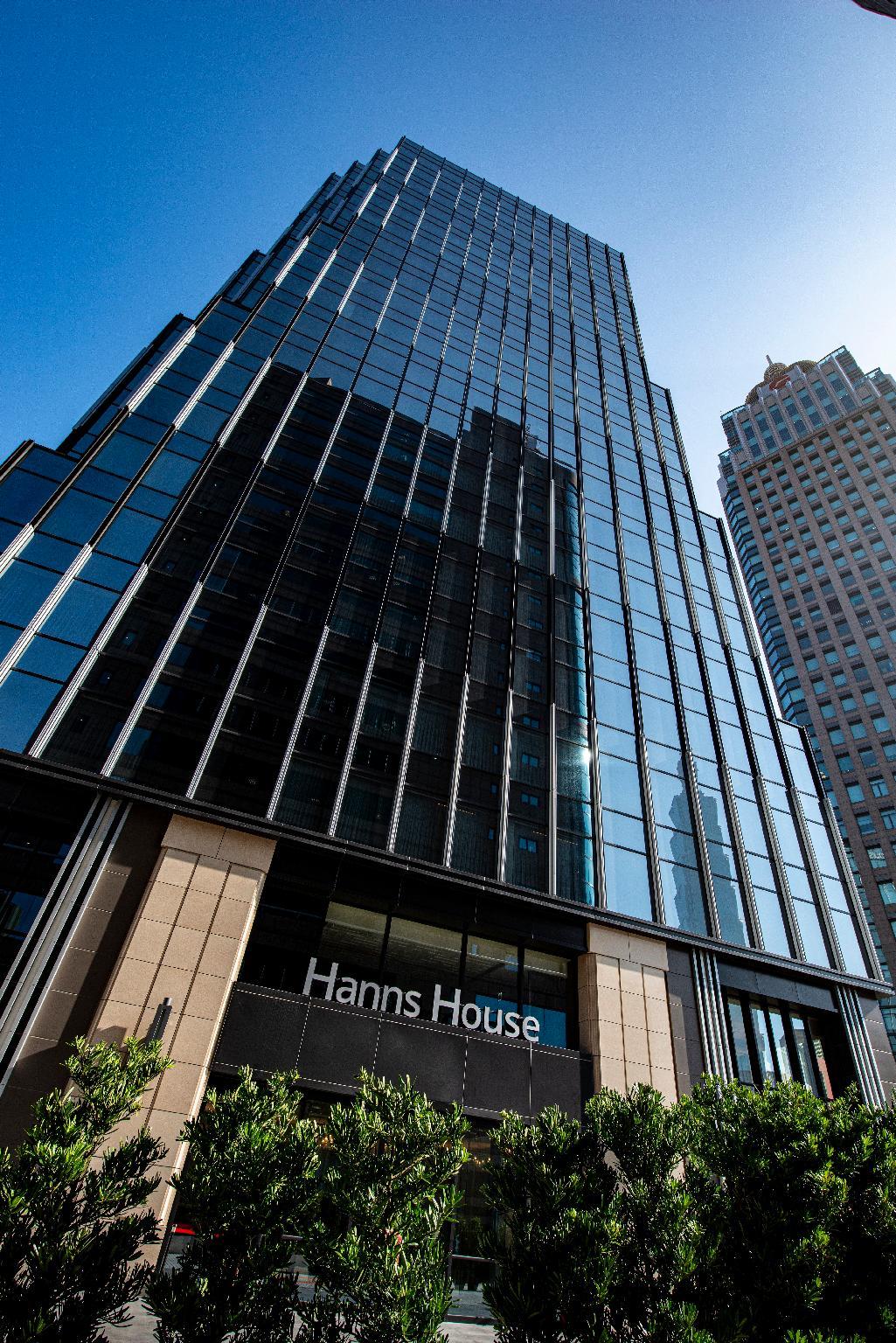 Ngoại cảnh khách sạn