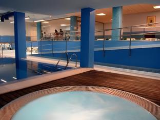 Bồn tắm nước nóng