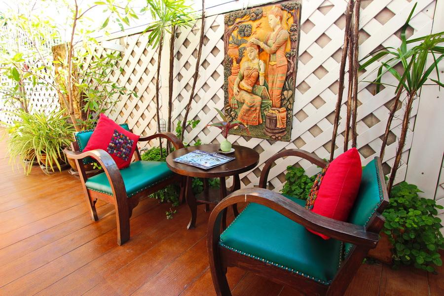 Ngoại cảnh khách sạn