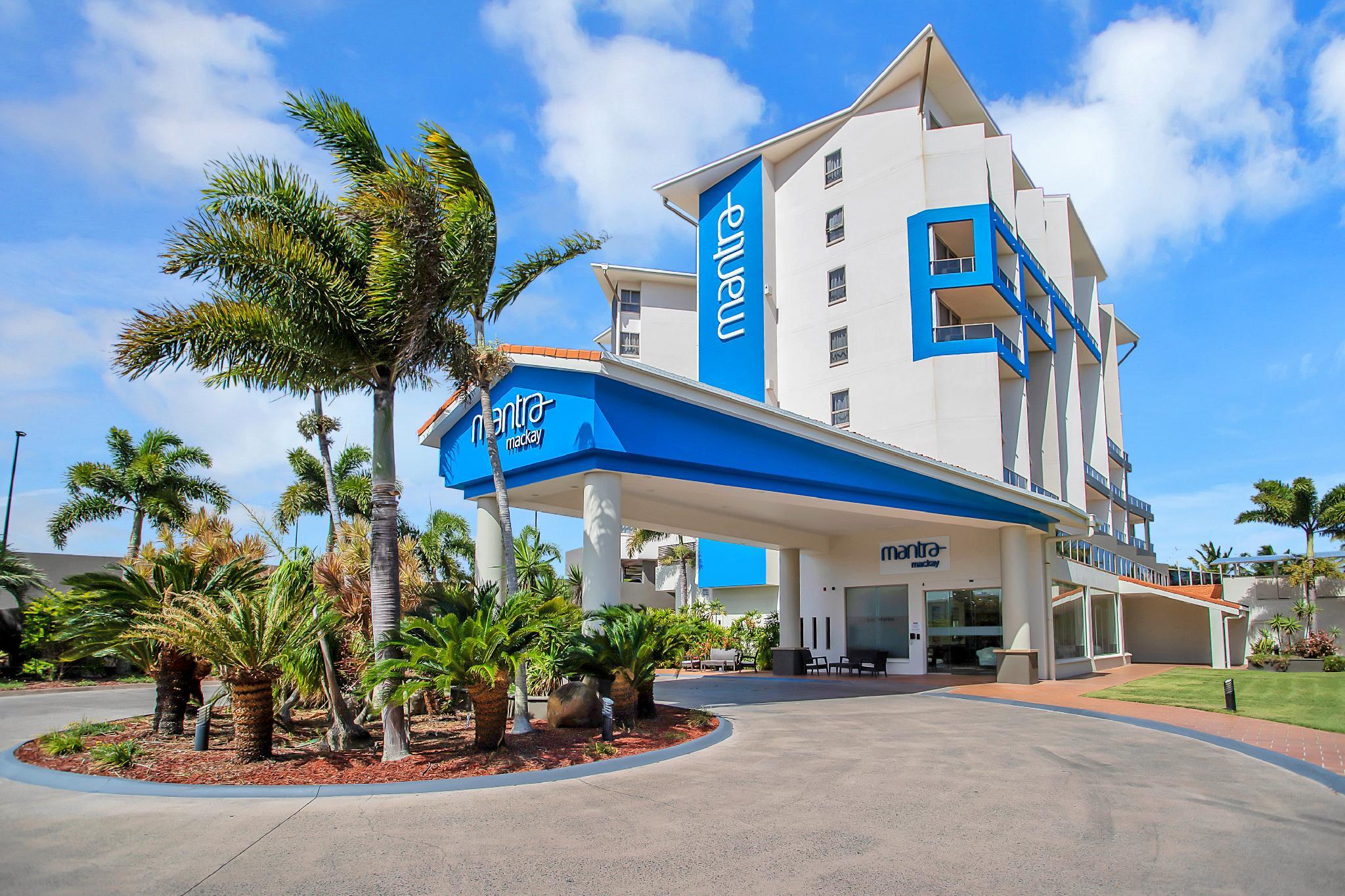 Ngoại cảnh khách sạn