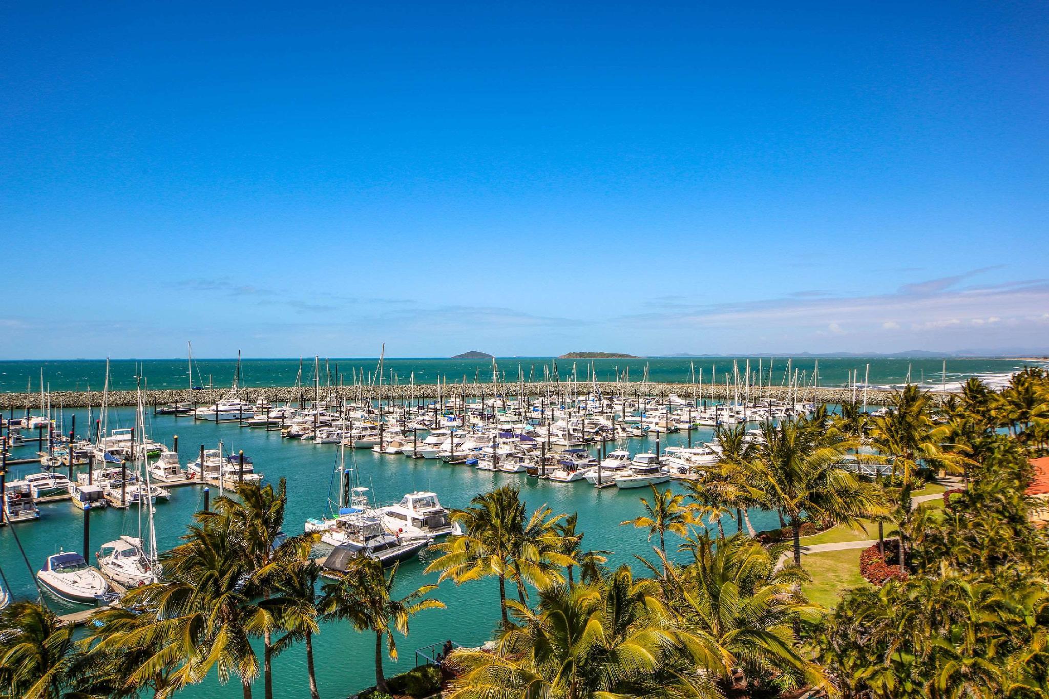 Khu vực xung quanh