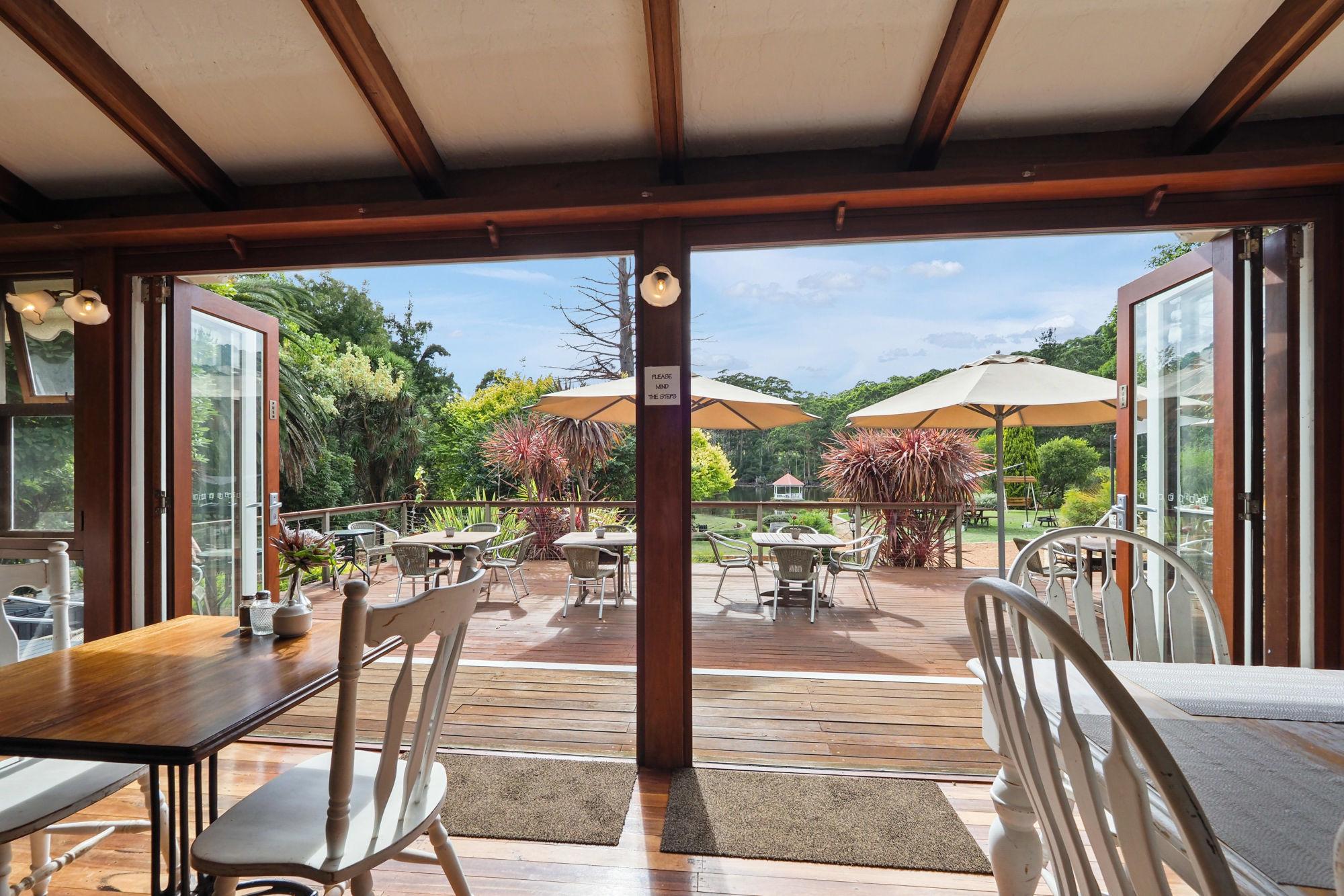 Nhà hàng (Phòng riêng)