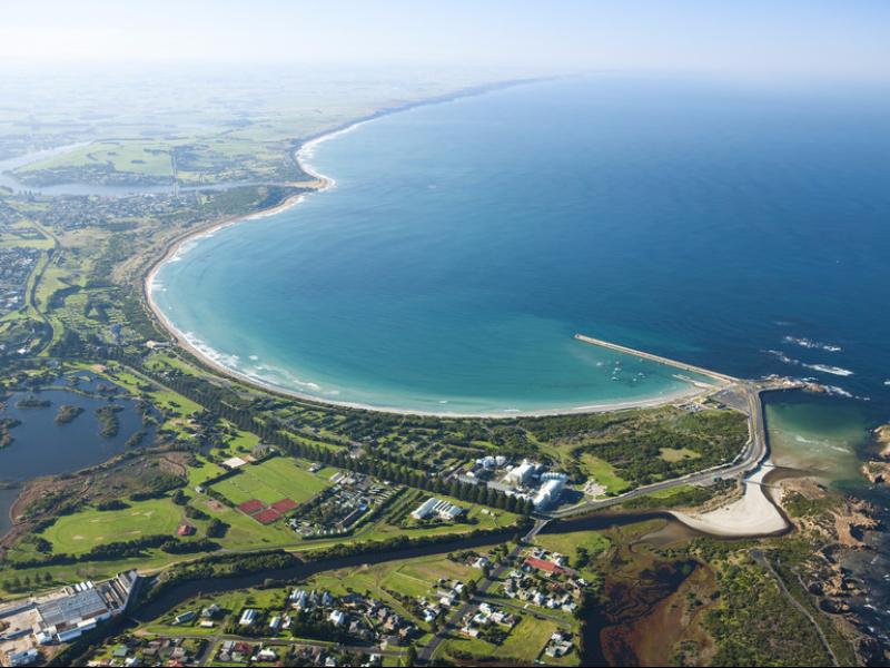 Khu vực xung quanh