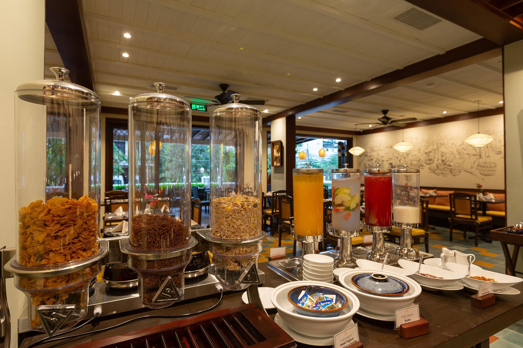 Đồ ăn và thức uống