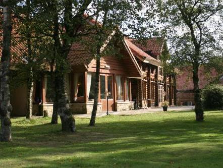 Ngoại cảnh khách sạn