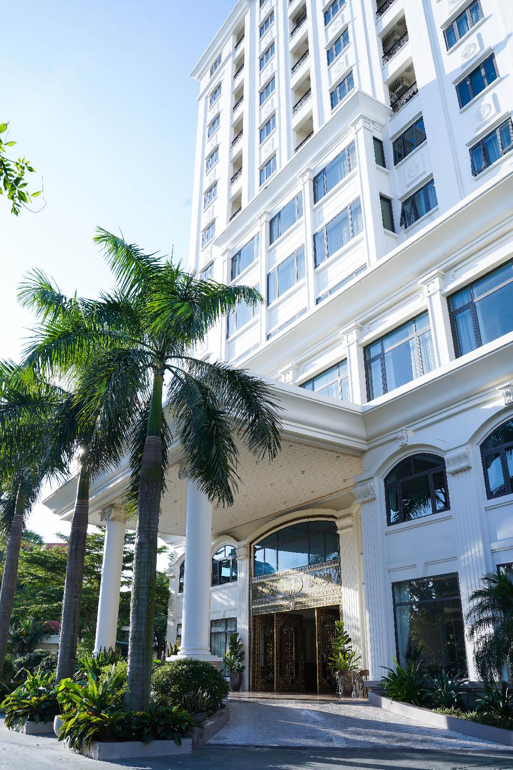 Ngoại cảnh khách sạn