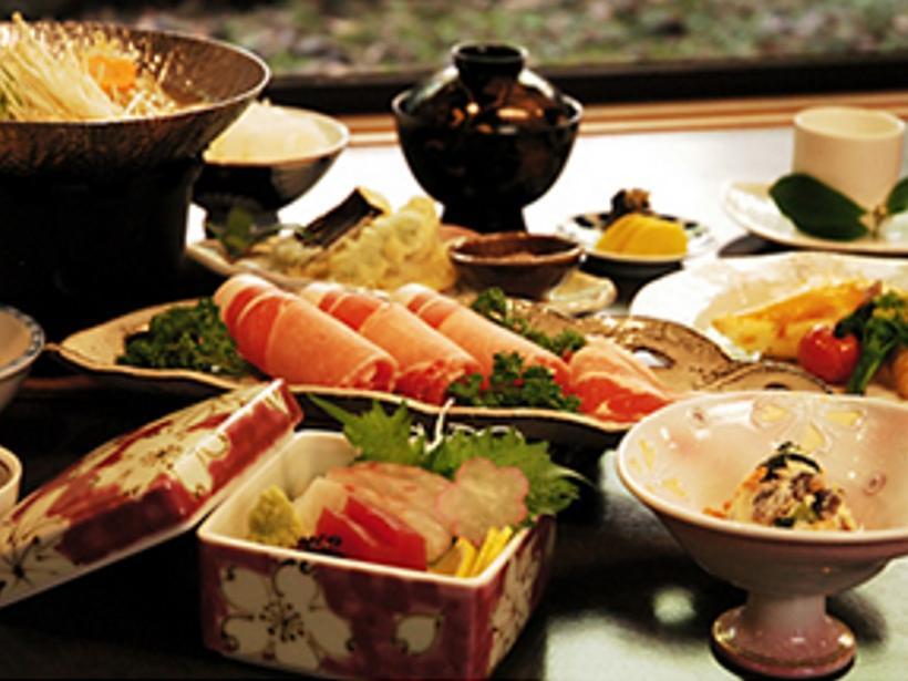 Đồ ăn và thức uống