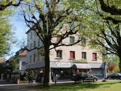 Ngoại cảnh khách sạn