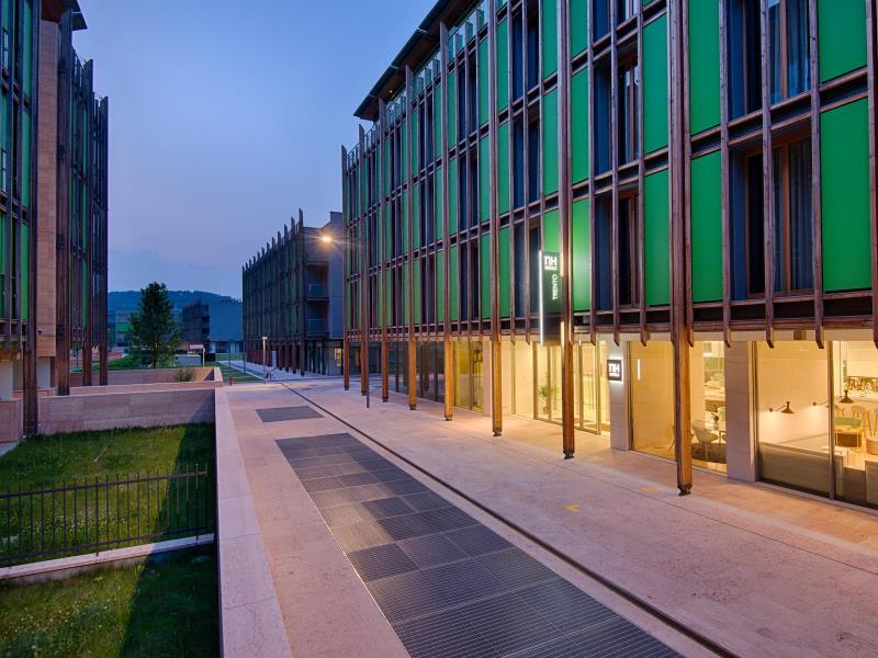 Ngoại cảnh khách sạn