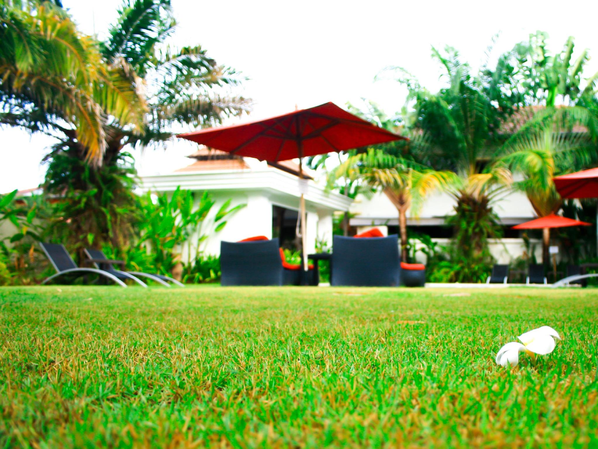 Khu vực xung quanh