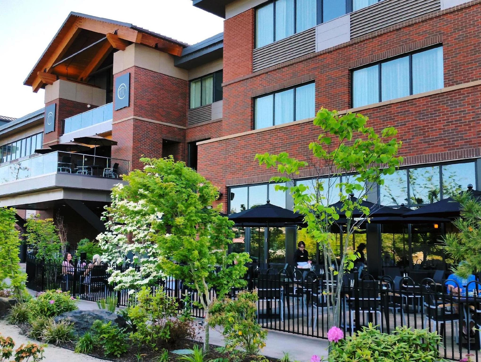 Ngoại cảnh khách sạn