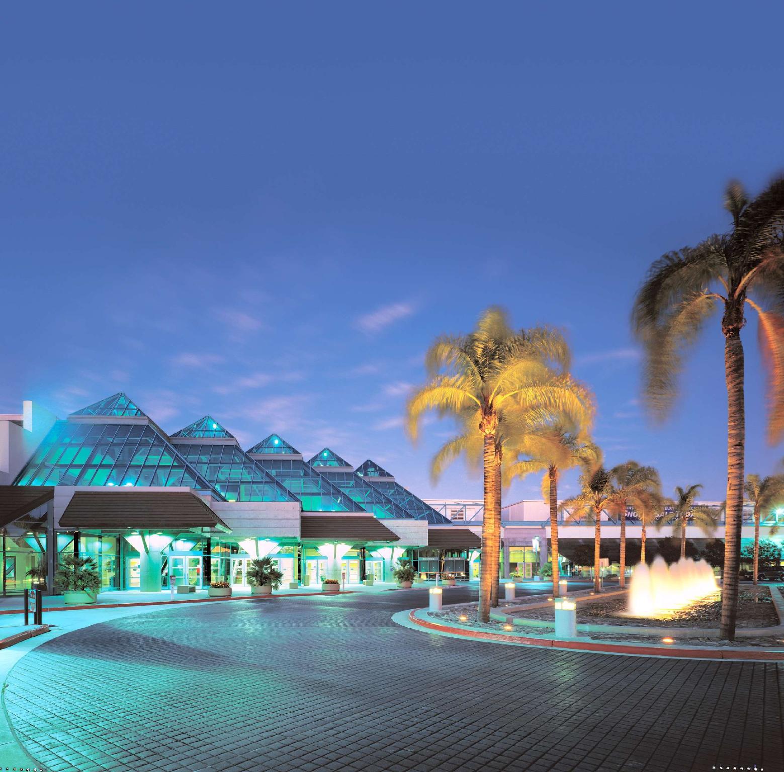 Nơi tham quan gần đây